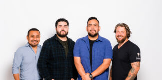 Los miembros de Dream Art Studio son (de izquierda a derecha) Manuel Flores, Jonathan Sanchez, Pedro Escárcega y David Heitur.