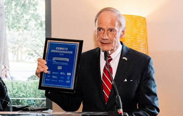 Ahead of his retirement, Senator Tom Carper recognized for decades of tireless work to address climate crisis