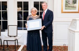Celebrating 30 Years of Impact: Maria Matos Honored at LACC Grand Ball María Matos with Governor John Carney (photos courtesy LACC).