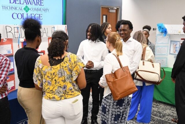 NIIMBL bioLOGIC Pitch Competition Showcases Student Innovation and Biopharmaceutical Solutions