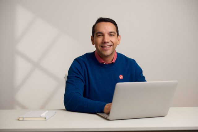 Miguel Burgos es portavoz de TurboTax (Foto cortesía Turbo Tax) Miguel Burgos es portavoz de TurboTax (Foto cortesía Turbo Tax)