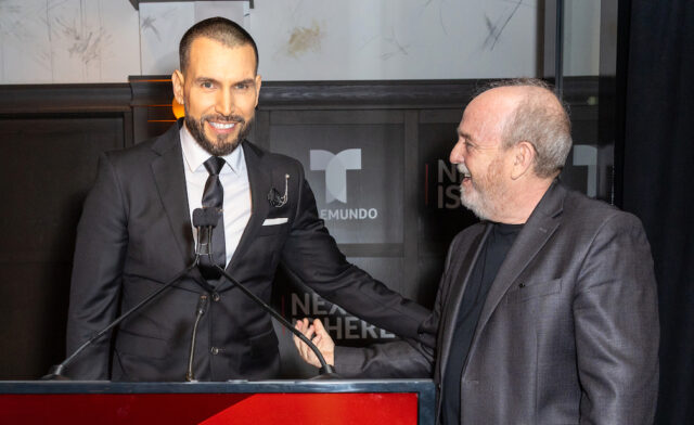 (I-D) Rafael Amaya, Javier Pons Tubio en la presentación de El Señor de los Cielos (Foto cortesía Telemundo)