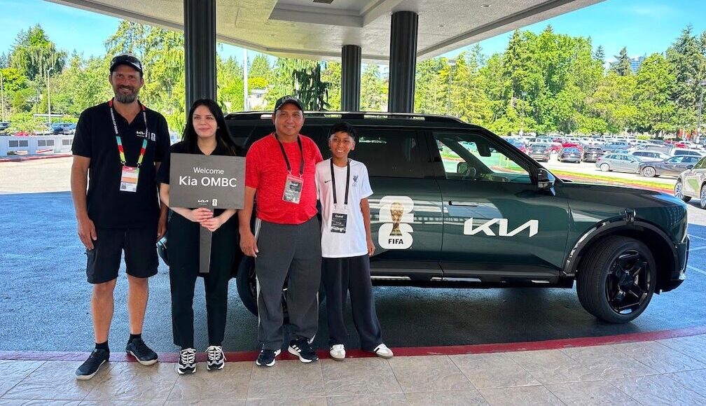Samuel Robles participó como "ball carrier" en uno de los partidos del Mundial. (Foto cortesía Familia Robles) Samuel Robles participó como "ball carrier" en uno de los partidos del Mundial. (Foto cortesía Familia Robles)