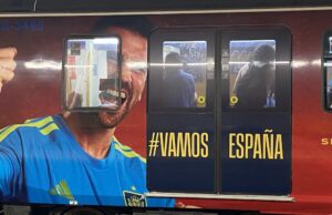 España a la final del Mundial FIFA 2026 Metro de Madrid apoya la selección española de fútbol "wrapeando" sus vagones con palabras de apoyo a la selección española de fútbol.
