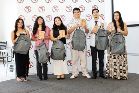 Las Becas Minerva Marrero reconocieron a estudiantes hispanos de Delaware