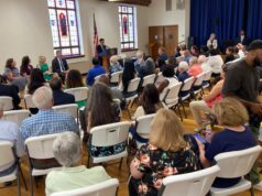 El gob. Meyer celebra ceremonia de firma de leyes sobre inmigración en Delaware Vista de la Iglesia Unida Metodista de Milford donde el gobernador Meyer firmó tres leyes de inmigración. (Foto HOY en Delaware)