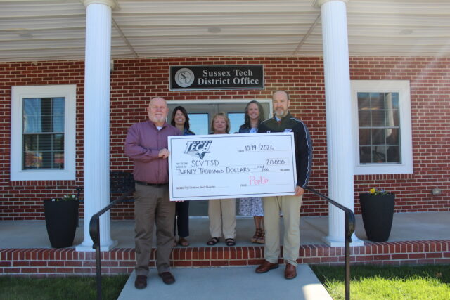 PHOTO L-R:  Jeff Linthicum (PepUp and the Tri Gas Family of Companies), Erin Hollingsworth (PepUp and the Tri Gas Family of Companies), Kelly Whaley (Sussex Tech Adult Education), Summer VanZandt (PepUp and the Tri Gas Family of Companies), Jason Peel (Sussex County Vocational Technical School District Superintendent.
